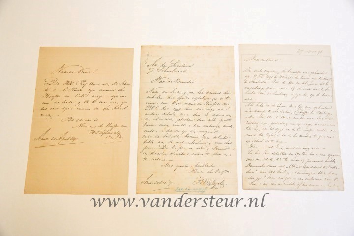 BIJLEVELD Drie brieven van de A.R.-voorman H. Bijleveld aan R. Derksen betreffende de schoolraad, 1891-1895.