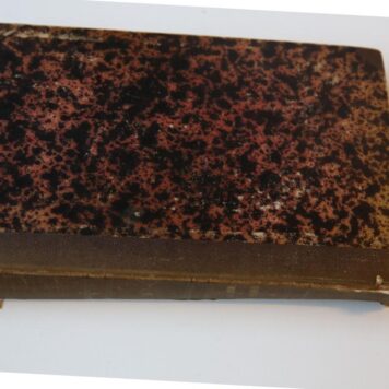 Het Nederlandsch Rijksarchief. Verzameling van onuitgegeven oorkonden en bescheiden voor de geschiedenis des vaderlands. Eerste deel. 's-Gravenhage 1857, 450 p.