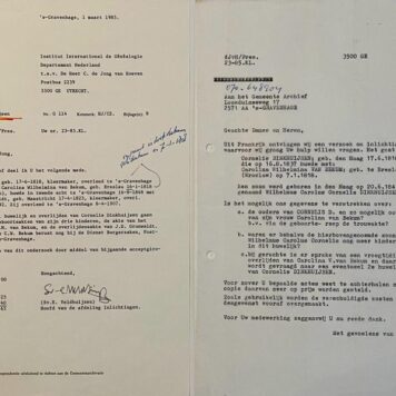 C. de Jong met archief Rotterdam betr. fam. Dinkhuijsen