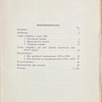 Book Binding, 1921, Utrecht | De Kunst der Oude Boekbinders. XVde en XVIde Eeuwsche Boekbanden in de Utrechtse Universiteitsbibliotheek, beschreven en afgebeeld door Dr A. Hulshof en Mr M. J. Schretlen, Nederlandsche vereeniging van bibliothecarissen en bibliotheekambtenaren, Utrecht, 1921, 59+(40)pp.