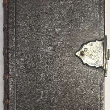 Bible, 1867, Wallet Binding | Het Nieuwe Testament (...). Amsterdam/Haarlem: J. Brandt en zoon and J. Enschedé en zonen, 1881, 371+422+(10)+340+102+(2)pp.