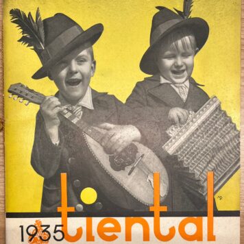 Set of 6, 1933-1938, Music | Tiental Kinderliedjes gezongen door Jacob Hamel's A.V.R.O. Kinderkoor. Illustratie en verzorging Piet Marée. Algemeene vereeniging Radio Omroep, Amsterdam, 1933-1937, set of 6.