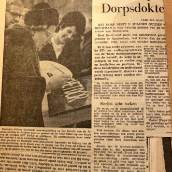 Collection of ca 30 newspaper articles about Actie Open Het Dorp by Mies Bouwman 1962