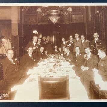 Foto van het diner van A.P. Korthals Altes Utrecht 1925
