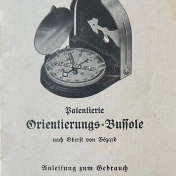 Patentierte Orientierungs Bussole nach oberst von Bezard,
