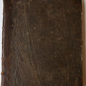 Observationum medico chirurgicarum fasciculus. Leiden, v.d. Eyk en v.d. Kluis, 1743, (20)+143 pp.