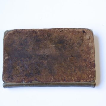 A journey from Aleppo to Jerusalem at Eastern A.D. 1693, to which is added an account of the author's journey to the banks of the Auphrates at Beer and to the country of Mesopotamia. 4th ed., Perth, 1800, 228 pp. Text in English.