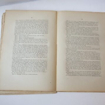 Een studenten-oproer in 1594. Bijdrage tot de geschiedenis van het Staten-collegie te Leyden, Leiden 1867, 104 pag., los.