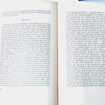 De Tooverberg. Roman. Vertaling door C.J.E. Dinaux, 2 delen, Amsterdam 1927, 429+478 pag., geb. in 2 zwarte stempelbanden.