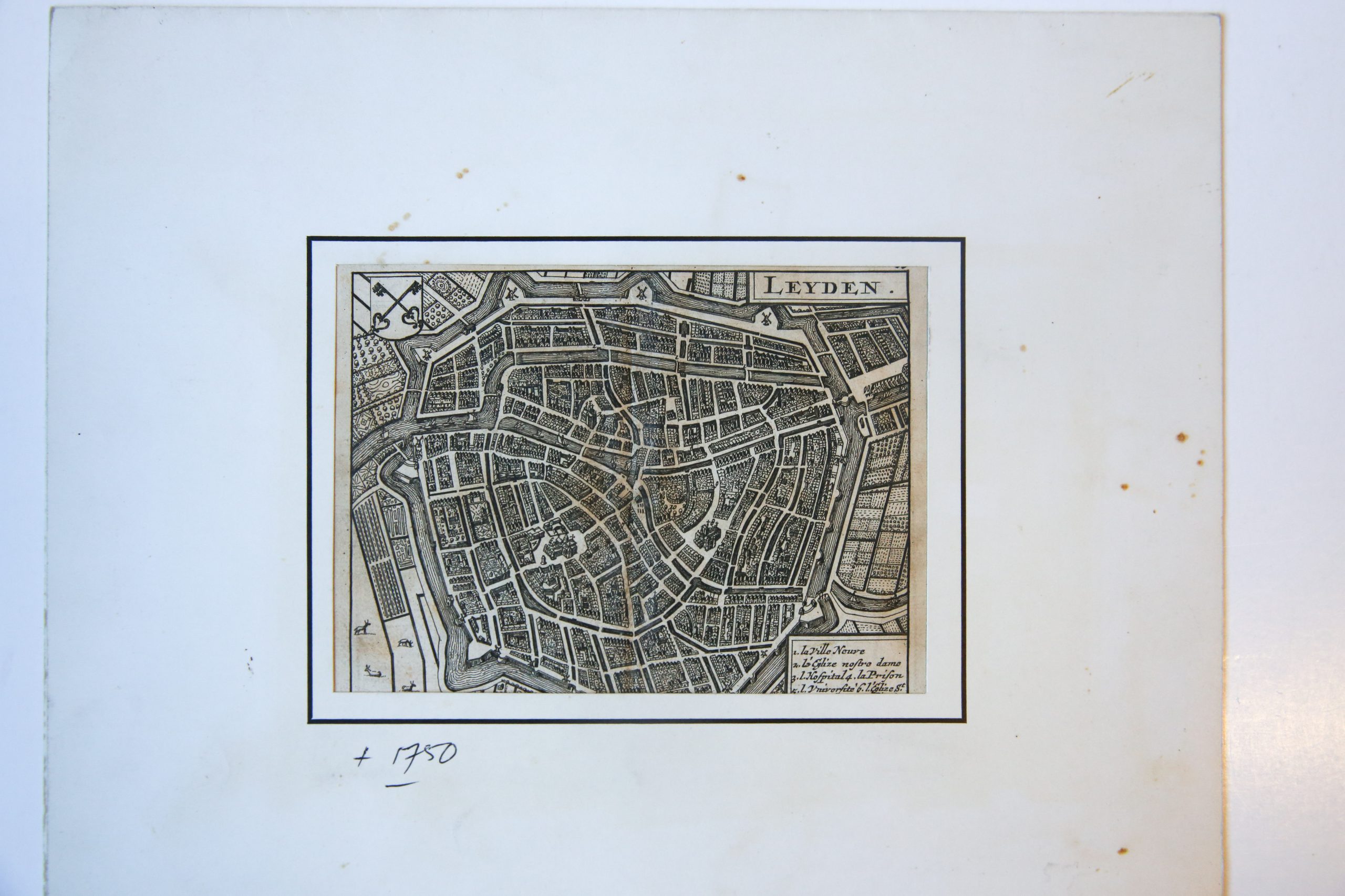 Kaart/Map of Leyden (Leiden), with in the right corner the city name Leyden, left top corner de Leidse sleuteltjes and 9 numbered place in the right bottom corner.