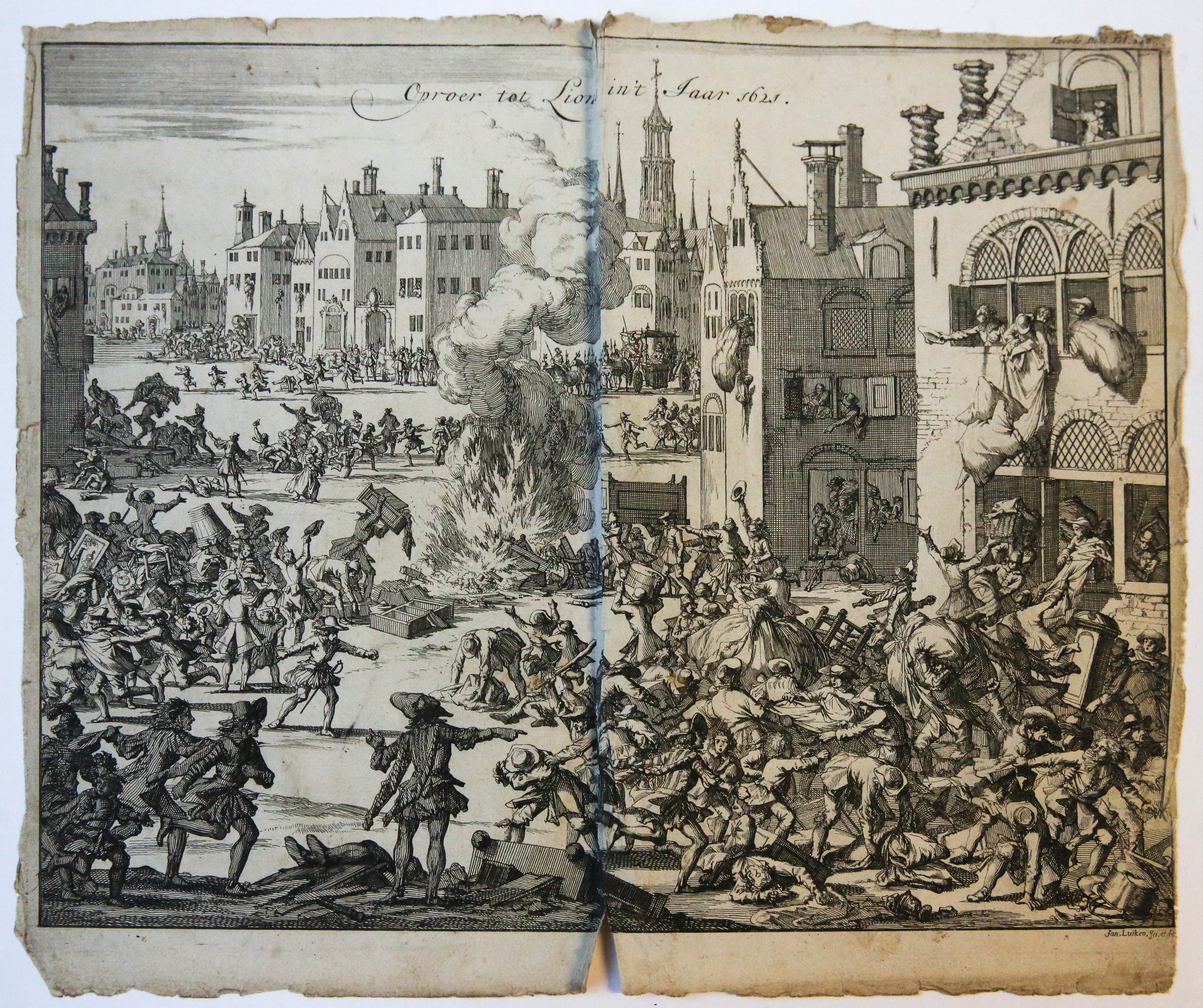 [Antique print, etching] 'Oproer tot Lions, in't Jaar 1621'; revolt in Lyon, 1621, published 1696.