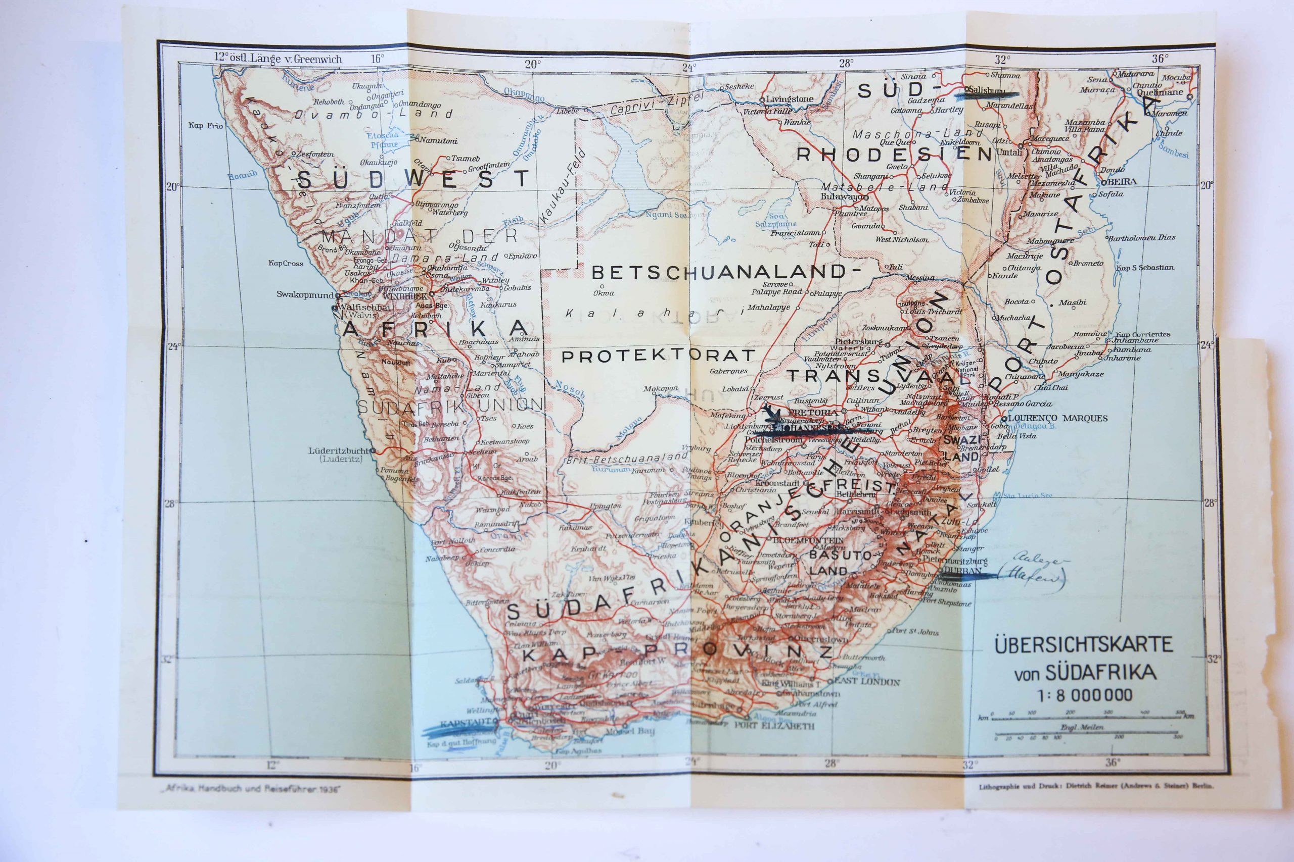 Cartography/Map: Übersichtkarte von SüdAfrika. 1:8000000. 1 pp.