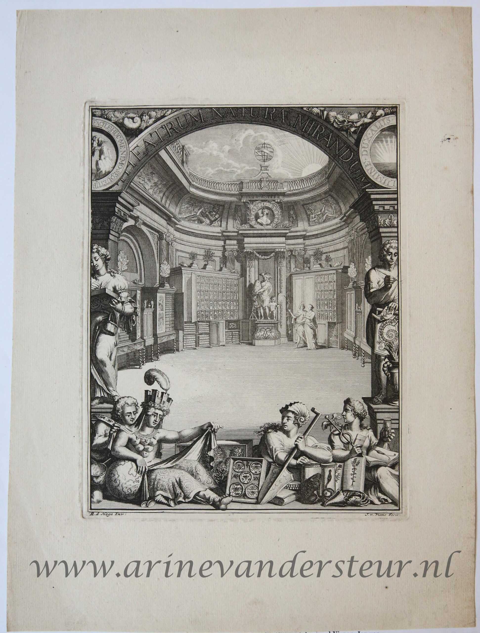 [Antique engraving] A natural history cabinet/Rariteitenkabinet/Wunderkammer [Wondertoneel der Nature, 1706]