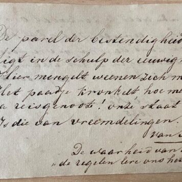 BRUINS--- Album amicorum in de vorm van een oblong doosje met 9 losse blaadjes, uit de jaren 1829-1847. De meeste inschrijvingen en tekeningen van leden van de familie Bruins.