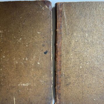De Haagsche Correspondent. Te bekomen bij Klaas Momus, meesterknegt van P. Gosse Junior. [Den Haag], Pierre Gosse Junior, [1786-1787]. [2 delen]