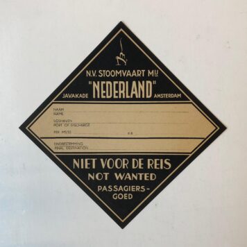 REIZEN Label van de N.V. Stoomvaart Mij “Nederland ”ter bevestiging op reiskoffers, ca 1930.