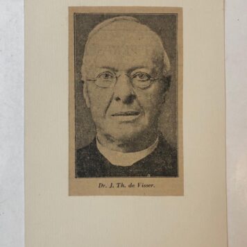 VISSER, DE Drie brieven van Dr. J.Th. de Visser, minister van Onderwijs, aan R. Derksen en H. Pierson, 1901, betreffende de schoolraad.