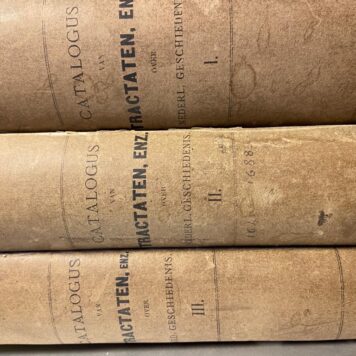 Catalogus van de tractaten, pamfletten, enz. over de geschiedenis van Nederland,aanwezig in de bibliotheek van Isaac Meulman (1500-1713), Amsterdam, H. van Munster & Zn., 1866-1868. 3 volumes.