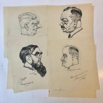 [Drawings, caricature MIESMAA, KARIKATUREN] Portretkarikaturen in inkt of potlood door Tanno Miesmaa, 1925, ieder ca. 15x15 cm.