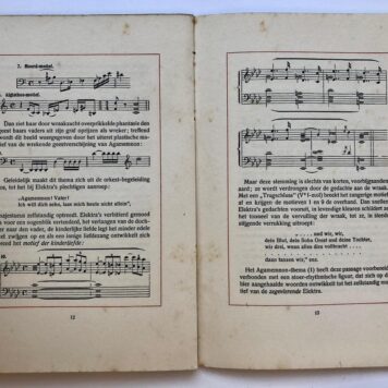 [Music The Hague] Elektra. Tragodie in einem aufzuge von Hugo von Hofmannsthal, musik von R. Strauss, Richard Strauss-feest te 's-Gravenhage 1911, 30 pag. Geillustreerd, bandontwerp Antoon Molkenboer.