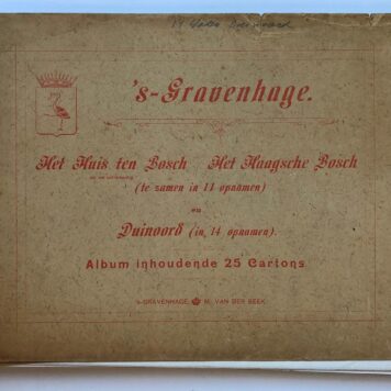 GRAVENHAGE, DUINOORD--- Duinoord te 's-Gravenhage, 14 foto's op karton van deze Haagse wijk, uitg. M. v.d. Beek te 's-gravenhage, 19x26 cm., ca. 1900.