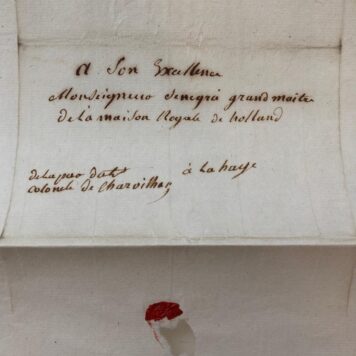 [Manuscript, letter, The Hague, CHARVILHAC, DE] Brief van luit. kolonel De Charvilhac, d.d. 's-Gravenhage 3-7-1806, aan de grootmeester van Lodewijk Napoleon met aanbeveling voor de bezorger van deze brief. Manuscript, 4°, 2 pag.