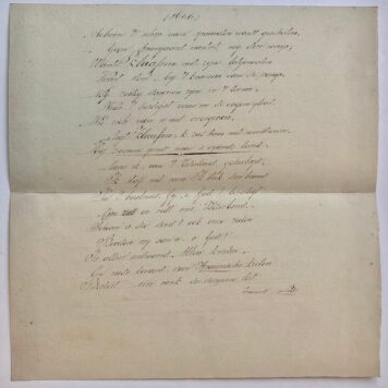 [MANUSCRIPT 1606, KLAASSEN, DE PETIT] Vers `1606' over Klaassen die zijn schip in een strijd tegen de Spanjaarden in de lucht liet vliegen. Ondertekend Emanuel de Petit. 4o, manuscript, 1 p.