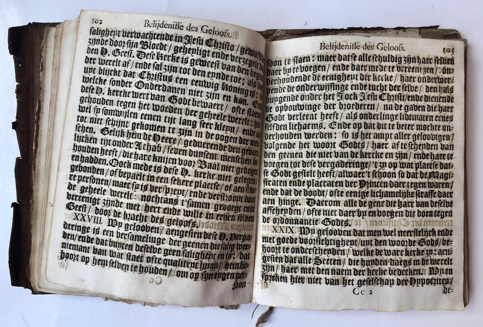 [Church book 1783] Een 18e-eeuwse kerkboek in leren band, met op de band in gouden letters: Groot Schermer 23 maart 1783