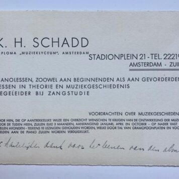 [Printed business card, Music, Muziek] Reclamekaart van K.H. Schadd, pianoleraar, Amsterdam, ca. 1935. Gedrukt. Kaart in enveloppe.