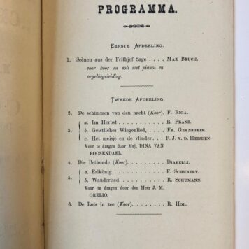 [MUSiC, PRINTED PUBLICATIONS, MUZIEK] Vier programmaboekjes van de Haarlemsche Mannenzangvereniging ‘Crescendo’, directeur: N.H. Andriessen, 1881-1884, gedrukt, elk ca. 20 pag.