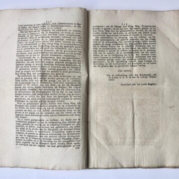 [Printed publication 1751, Commerce, vervallen Koophandel] 'Extract uyt het Register der Resolutien van de (...) Staaten Generaal, 27-8-1751'. Gedrukt, folio, 3+52 pag.