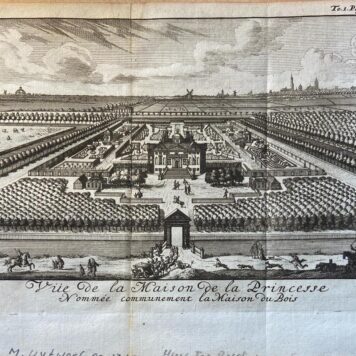 [Antique print, engraving, prent, Huis ten Bosch, The Hague, 1710] Gezicht op Huis ten Bosch by widow Meyndert Uytwerf: Vue de la Maison de la Princesse, nommée communement la Maison du Bois, 1 p, published 1710.