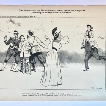 [Original lithograph/lithografie by Johan Braakensiek] Het departement van Buitenlandsche Zaken, tijdens den dreigenden zeeoorlog in de Oost-Aziatische wateren, 16 April 1905,1 pp.