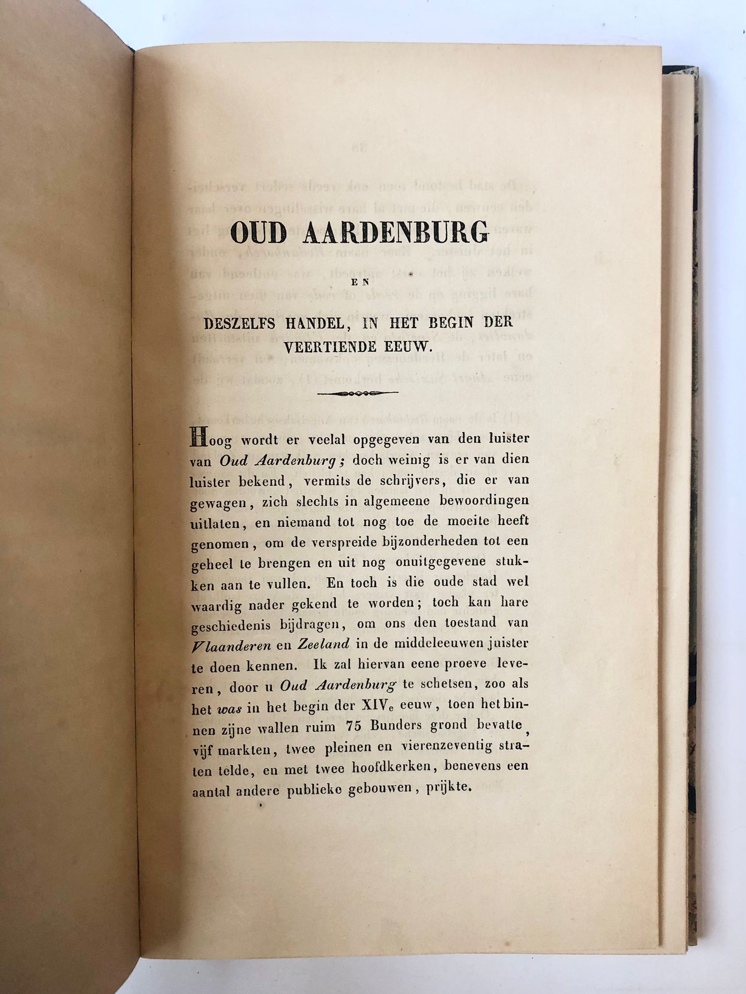 [Aardenburg, Zeeland] Oud Aardenburg en deszelfs handel, in het begin der XIVe eeuw door J. Ab Utrecht Dresselhuis, met plattegrond, van pagina 38 tot 102.