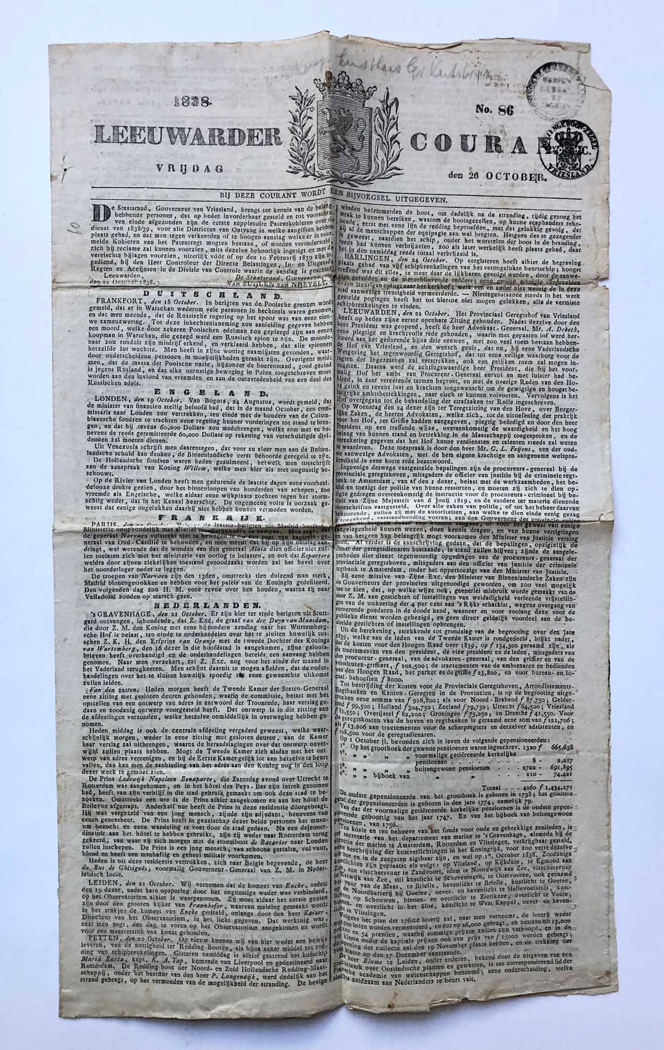 [Newspaper, Leeuwarden, Friesland 1838] Exemplaar van Leeuwarder Courant 26-10-1838, plano, 6 pag., printed.