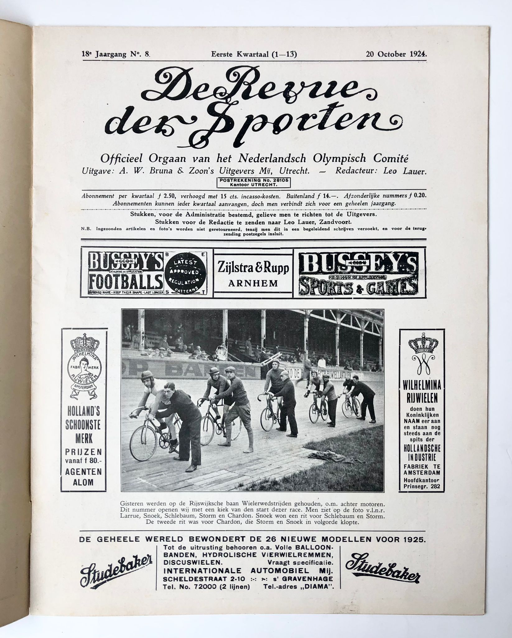 [Sport magazines, baseball, voetbal 1925] 15 editions of the Revue der Sporten, with articles on Baseball (Honkbal), 1924-1925, illustrated.