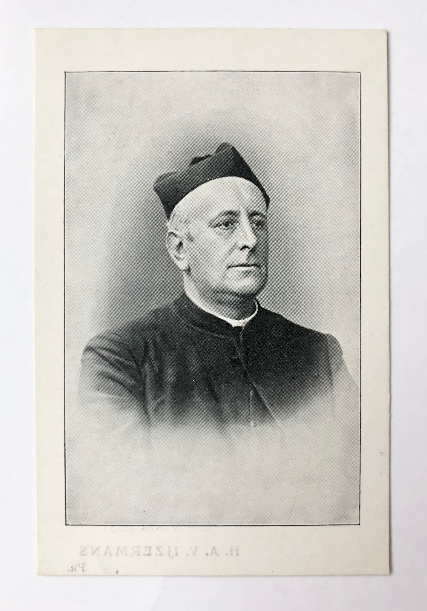  - [Prayer card, gedachtenisprent 1904] Prayer card for the 25 year priesthood jubilee of H.A.V. IJzermans, Rotterdam, 1904, 1 p.