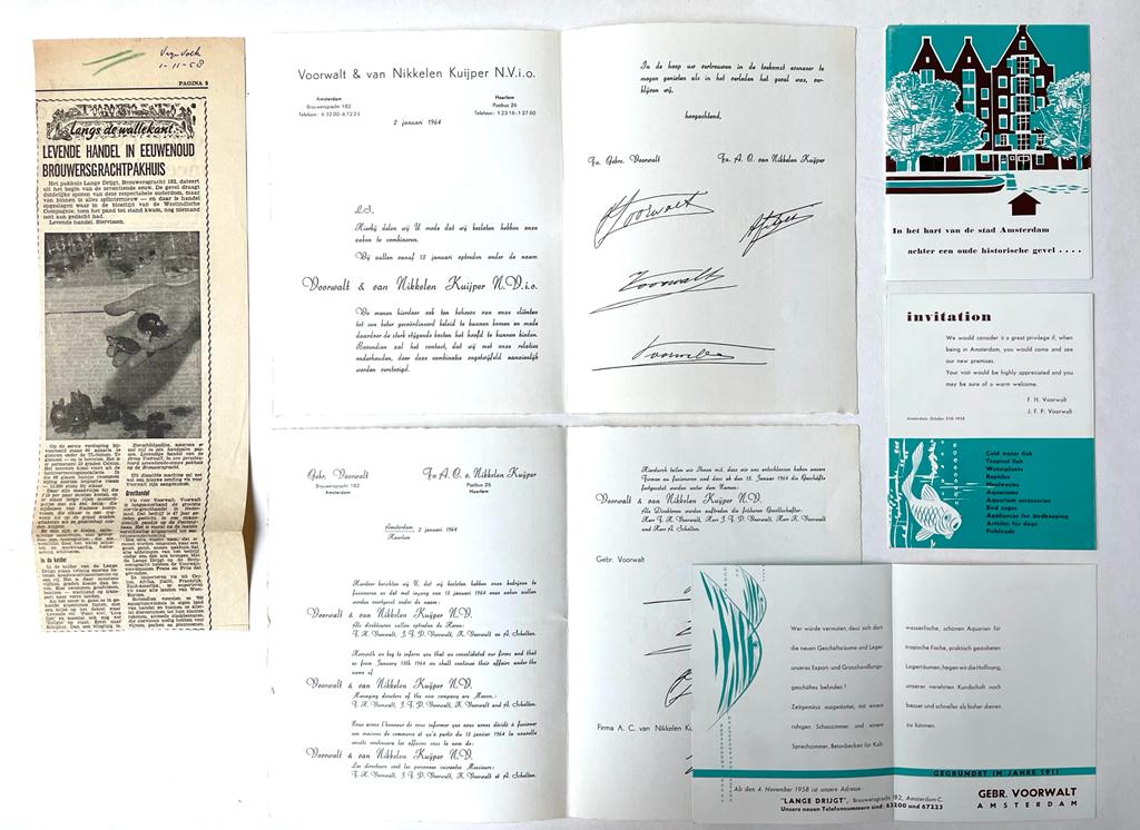 [Advertisement brochures, ca 1906] 5 items (brochures etc) of company Voorwalt & Van Nikkelen Kuijper, ca. 1964.