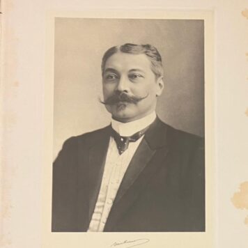 [Original lithograph, 20th century] Portrait print of W.F. van Leeuwen, mayor (burgemeester) of Amsterdam (1860-1930 ), 1 p.