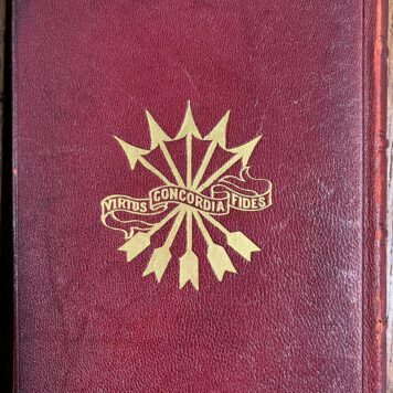 [Leiden] Almanak van het Leidsch Studentencorps voor 1899 - 85e jaargang, Leiden, S.C. van Doesburgh, 323 pp.