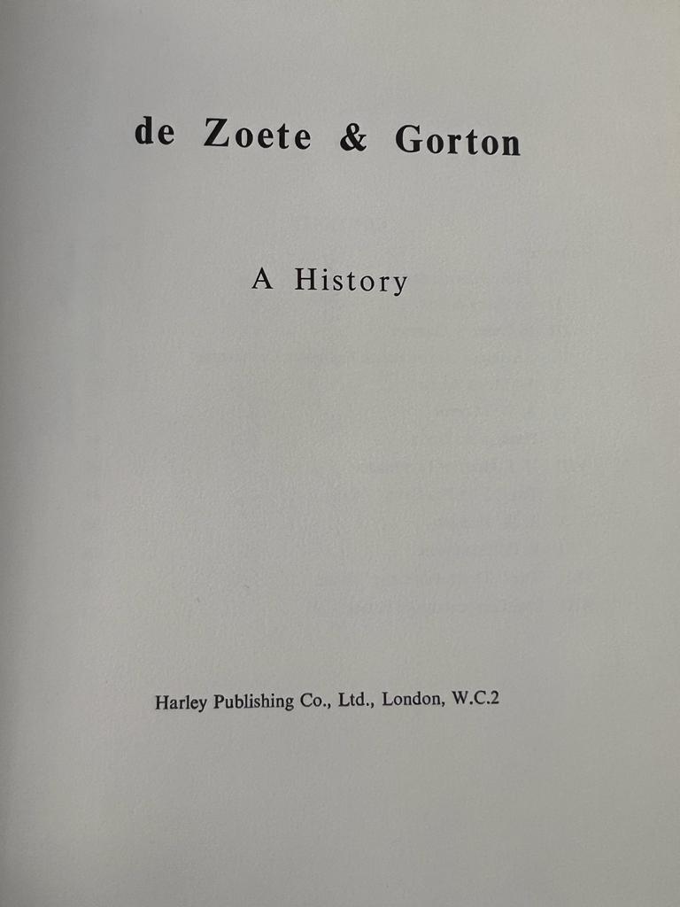 [Janes, H.] - De Zoete & Gorton, 1863-1963, a history. Londen 1963, 80 p., geb., gell.