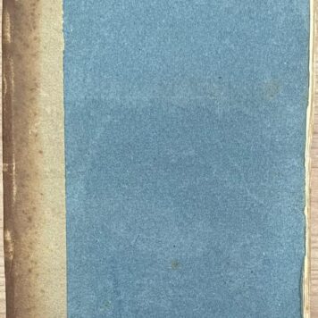 Complete set, 1821-1826, Dutch History | Vaderlandsche historie, vervattende de geschiedenissen der Ver. Nederlanden van de vestiging van het erfstadhouderschap (..) tot aan 's lands verlossing uit de inlijving in het Franse keizerrijk. Amsterdam, E. Maaskamp, 1821-1826, 4 volumes.