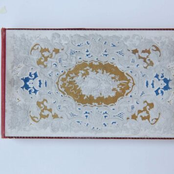 MASCH, VAN ABS, CORVER Album amicorum in de vorm van een oblong doosje met losse blaadjes van Margot Masch (?), 1861-1865.