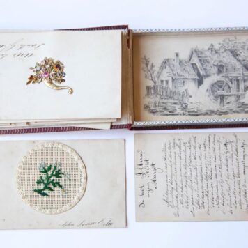 MASCH, VAN ABS, CORVER Album amicorum in de vorm van een oblong doosje met losse blaadjes van Margot Masch (?), 1861-1865.