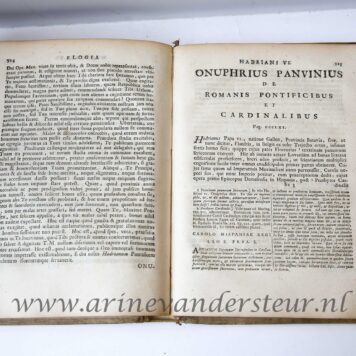 Hadrianus VI sive analecta historica de Hadriano sexto Tjajectino papa Romano. Utrecht, v. Poolsum, 1727.