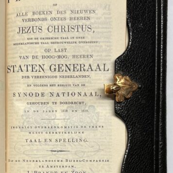 [Bible, 1884, Wallet Binding] Het Nieuwe Testament (...). Amsterdam/Haarlem: J. Brandt en zoon and J. Enschedé en zonen, 1884, 302, (6), 209, (12), 194, 79, (19), 30.