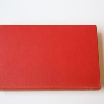 The Portugese bank note case. The story and solution of a financial perplexity. Londen, 1932.