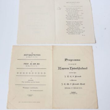 Programma ter eere van het koperen huwelijksfeest van den Heer J.F.E. d'Arnaud en mevrouw J.E.M. d'Arnaud-Kuyt, Hilversum, 20 februari 1909. Amsterdam, wed. R.J. Coesel. 8º: 2 verschillende exx. te zamen 7 p.