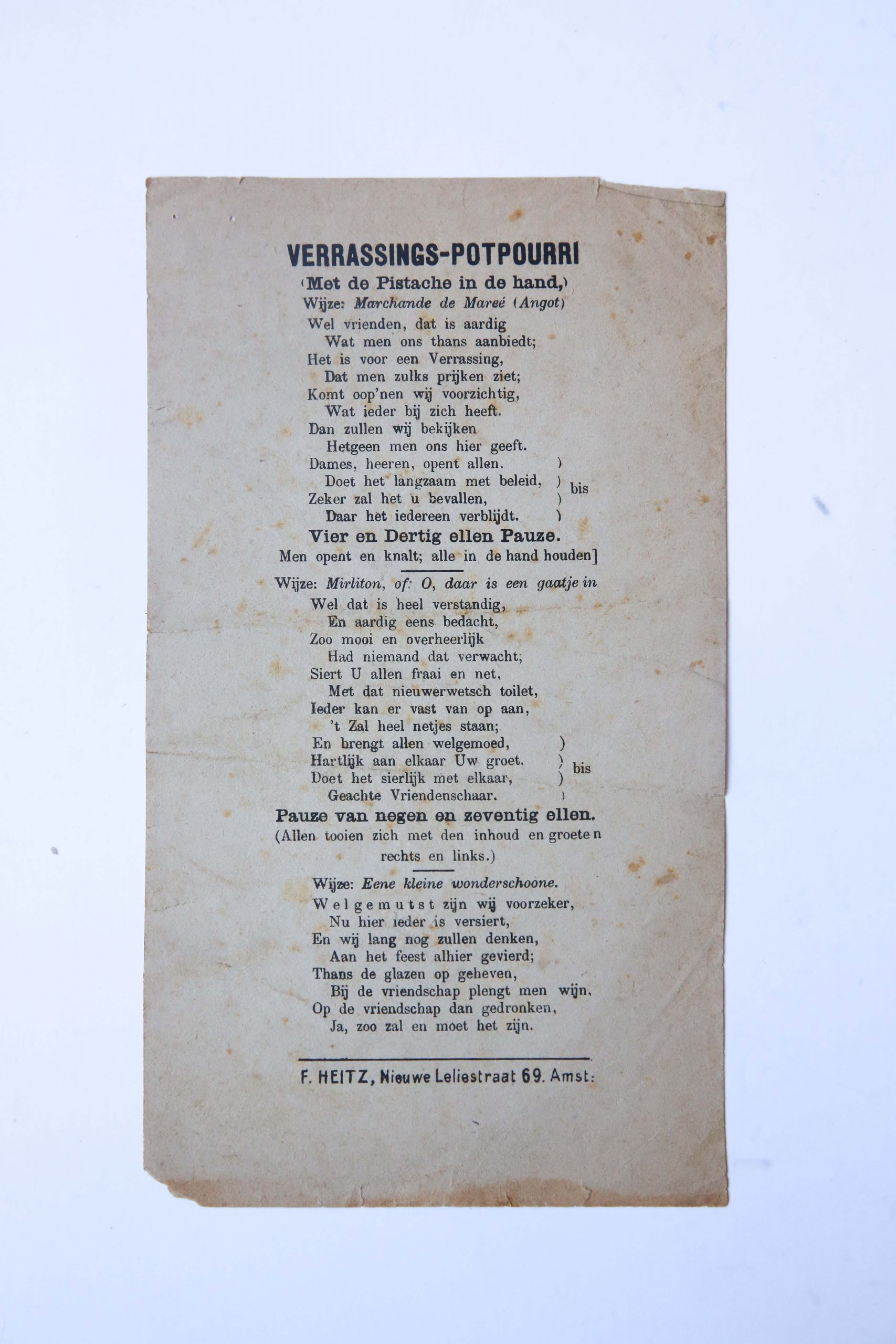 "Verrassings-potpourri", 8º. Heitz, F., Nw Leliestraat 69, Amsterdam.