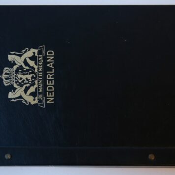 Collection of first day covers (eerstedags enveloppen) with heraldic subjects.